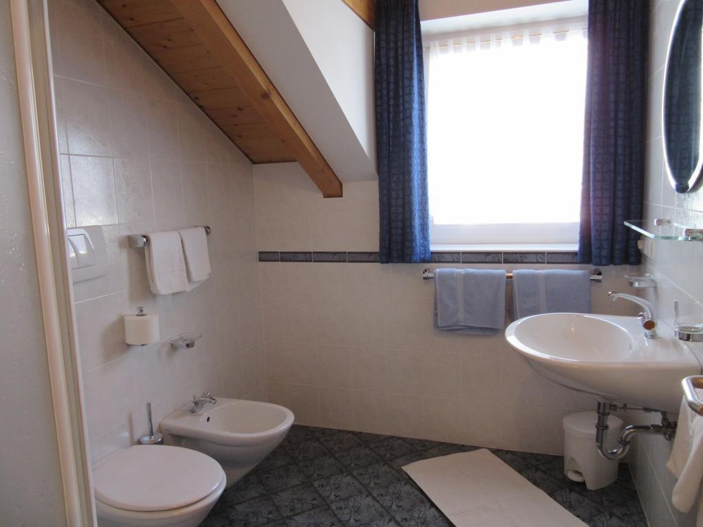 Appartements Haus Bachmann San Candido Exterior foto